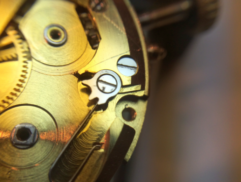 Junghans-J84-S3-Meister-57.png