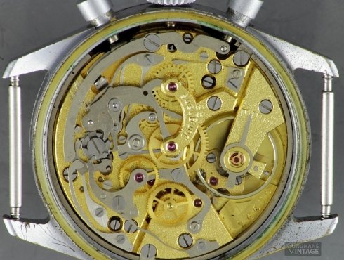 Junghans-J88-Junghans-688.70-militär-02.jpg
