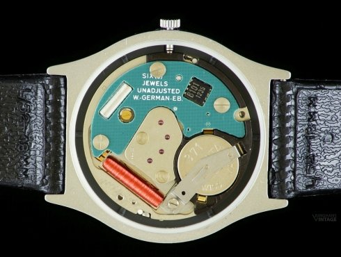 Junghans-668.20-Astor-Dietrich-02.jpg