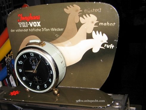 Junghans-Trivox-Aufsteller-mit-Schrift.jpg