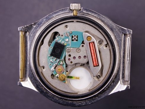 Junghans-633.61-Werk-movement1.jpg