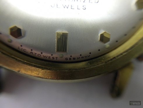 Junghans-600.11-1009.jpg