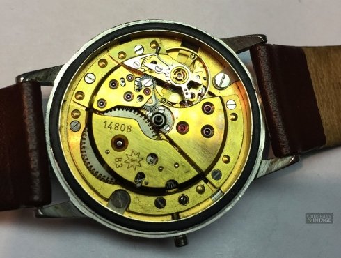 Junghans-J83_1-Junghans-683.72-002.jpg