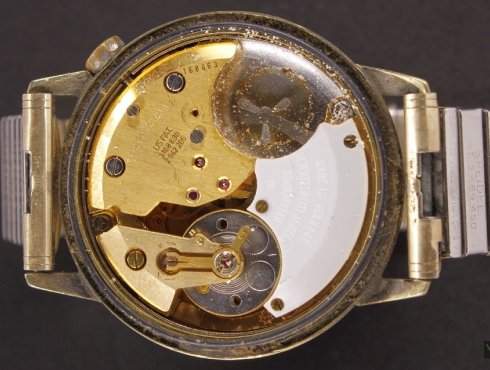 Junghans-600.11-909.jpg