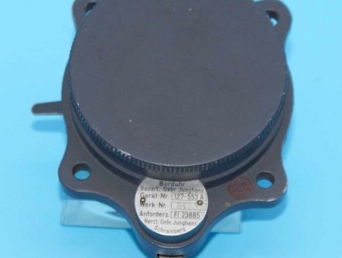 Junghans-J30-BZ-Borduhr-BoUk-1-Fl.23885-V2.2-005.jpg