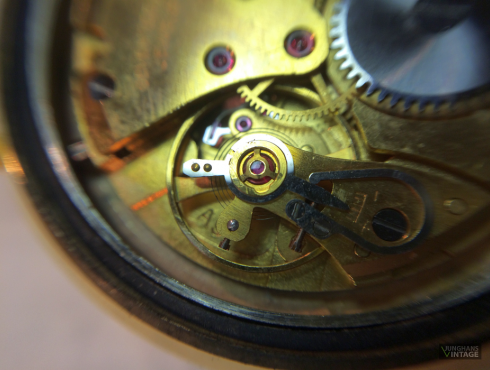 Junghans-J84-S3-Meister-04.png